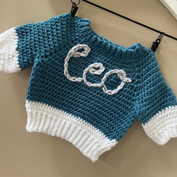 Other - Baby sweater with name Leo